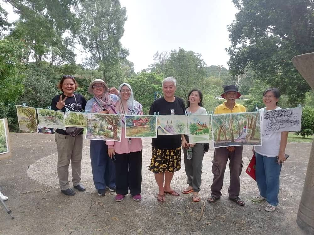 Founded in 1965, the <b>Negeri Sembilan Art Society (Persatuan Seni Negeri Sembilan)</b> is a premier association dedicated to advancing visual arts. With over five decades of history, we foster a vibrant community by organizing annual exhibitions, school programmes, and regular outdoor painting sessions that capture the state’s unique heritage. Through collaborative partnerships and active digital engagement, PSNS promotes artistic growth, connects practitioners with enthusiasts, and cultivates a deeper public appreciation for the arts throughout Negeri Sembilan and beyond. <i>(Facebook : Negeri Sembilan Art Society</i>) Founded in 1965, the <b>Negeri Sembilan Art Society (Persatuan Seni Negeri Sembilan)</b> is a premier association dedicated to advancing visual arts. With over five decades of history, we foster a vibrant community by organizing annual exhibitions, school programmes, and regular outdoor painting sessions that capture the state’s unique heritage. Through collaborative partnerships and active digital engagement, PSNS promotes artistic growth, connects practitioners with enthusiasts, and cultivates a deeper public appreciation for the arts throughout Negeri Sembilan and beyond. <i>(Facebook : Negeri Sembilan Art Society</i>)